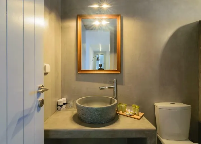 L'arco Milos * Adamantas (Milos)