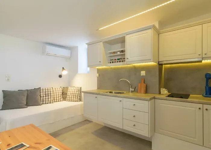 L'arco Milos * Adamantas (Milos)